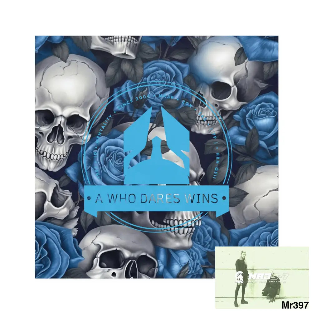 A Who Dares Wins Gothic Skulls & Roses Napkins 4-piece set / White / 19’’ × 19’’ Accessories