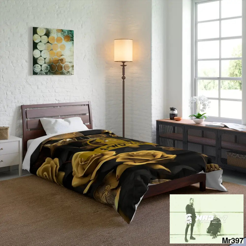 A Who dares Wins ID RSF Gold Skulls & Roses Comforter Home Decor