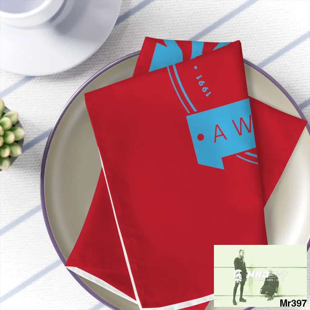 A Who Dares Wins Napkins 4-piece set / White / 19’’ × 19’’ Accessories