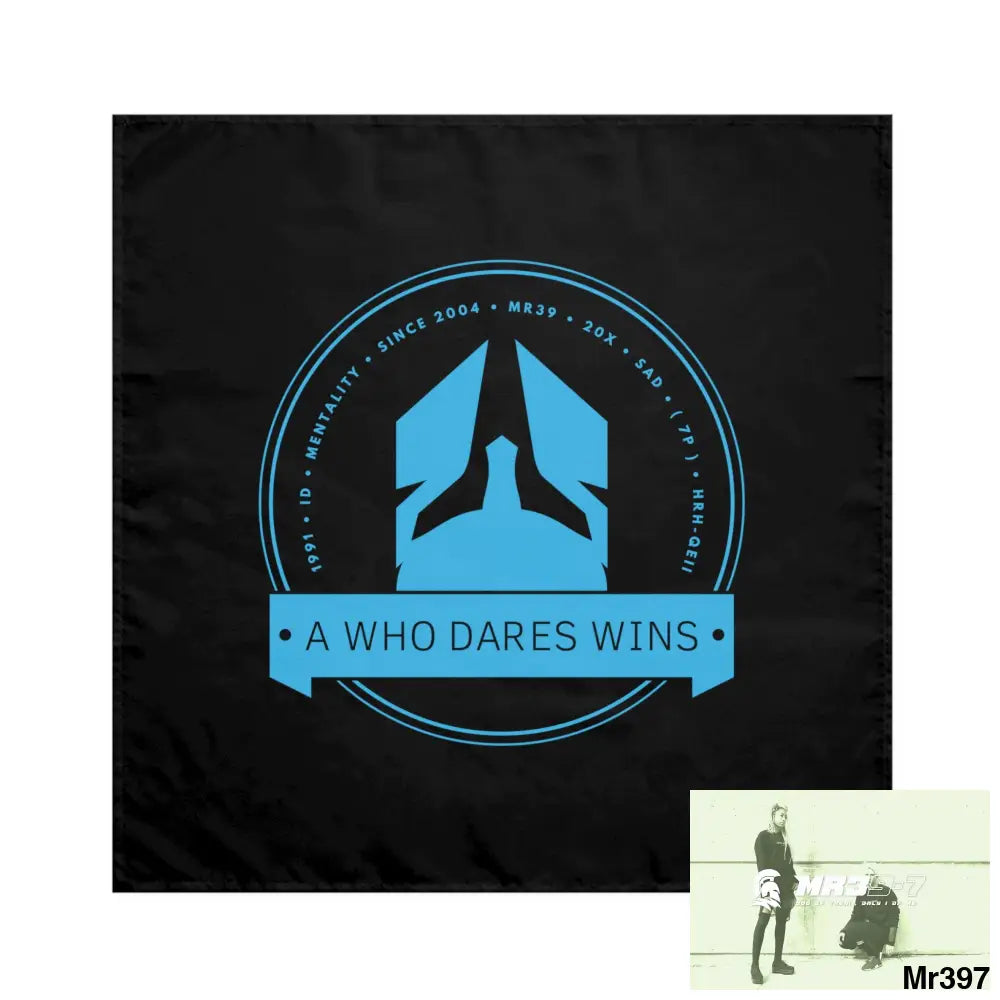 A Who Dares Wins Napkins 4-piece set / White / 19’’ × 19’’ Accessories