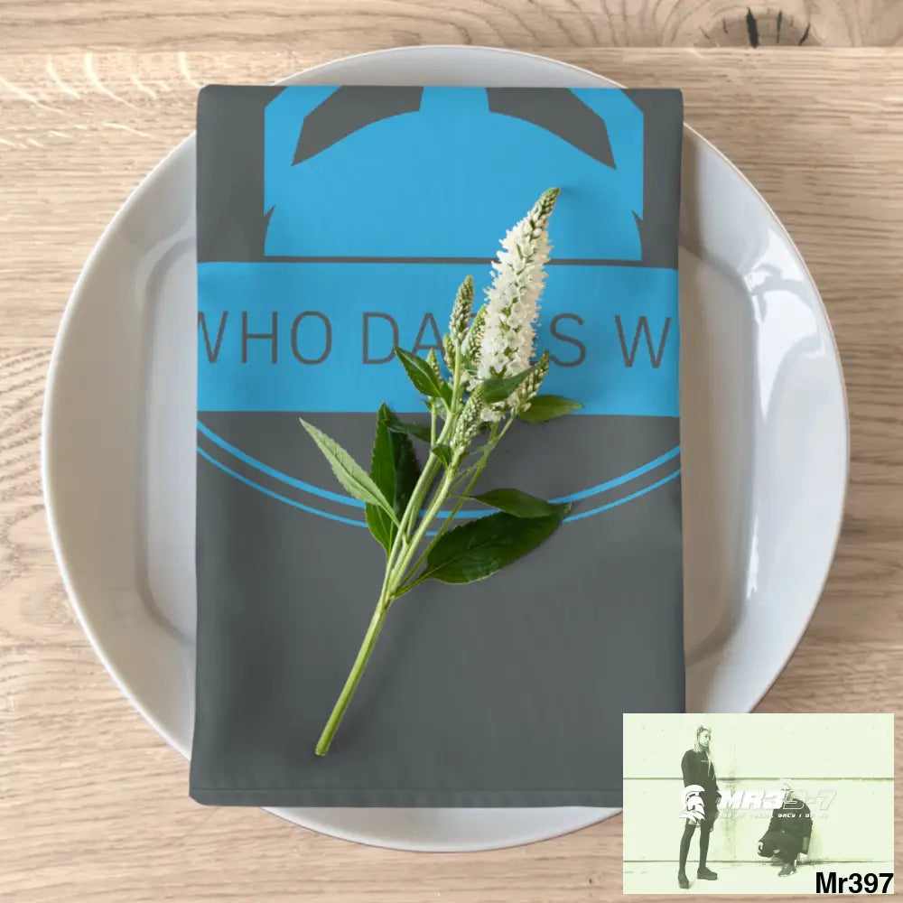 A Who Dares Wins Napkins 4-piece set / White / 19’’ × 19’’ Accessories