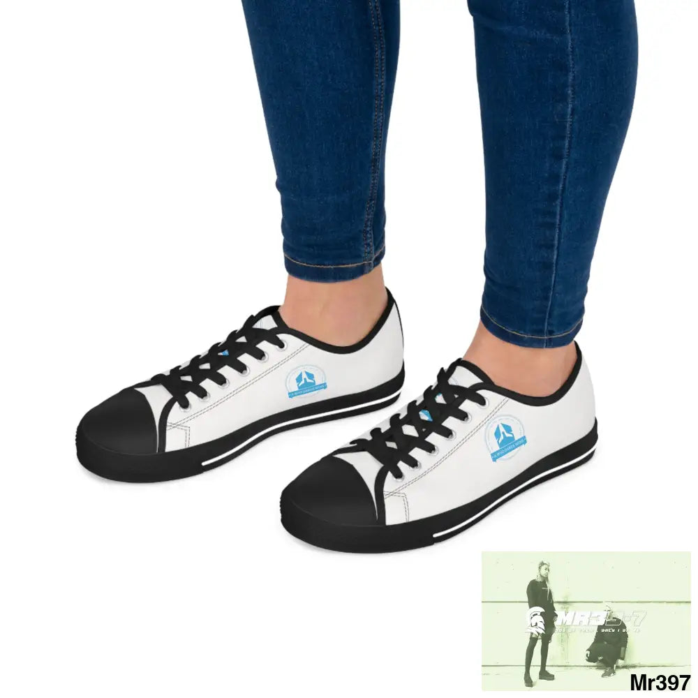 A Who Dares Wins Women’s Low Top Sneakers Shoes