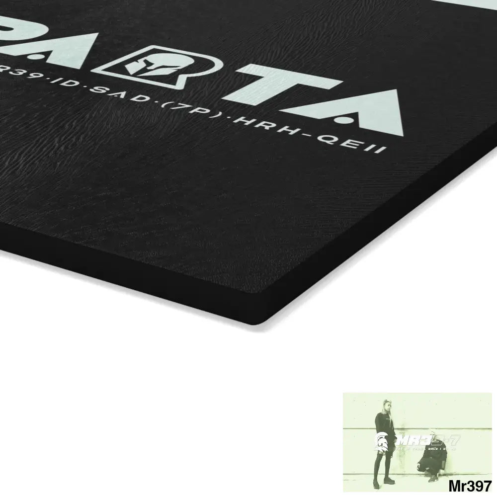 A1- Sparta Glass Cutting Board Home Decor