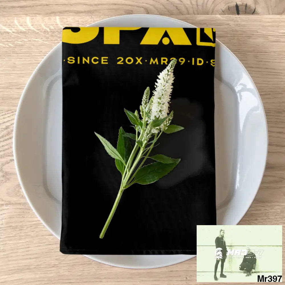 A1- Sparta Gothic Skulls & Roses Napkins 4-piece set / White / 19’’ × 19’’ Accessories