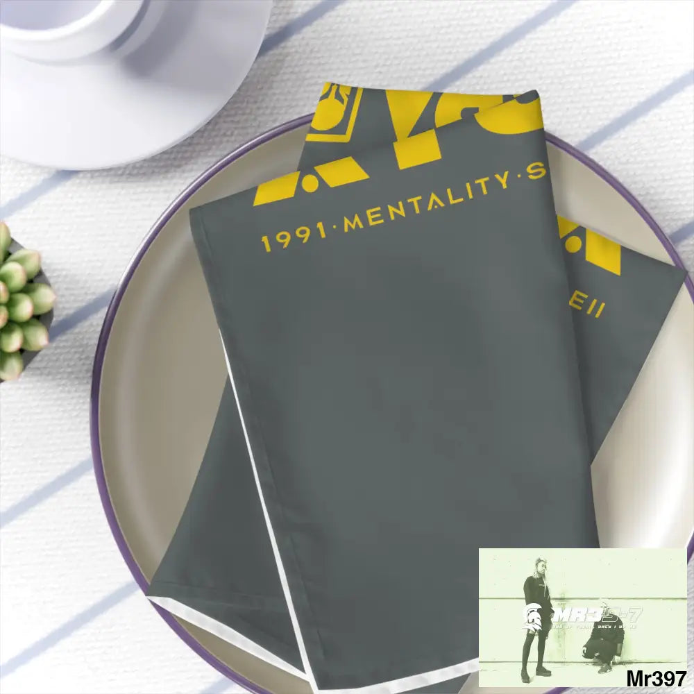 A1- Sparta Gothic Skulls & Roses Napkins 4-piece set / White / 19’’ × 19’’ Accessories