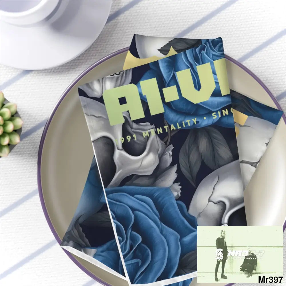 A1-Vigilante Gothic Skulls & Roses Napkins 4-piece set / White / 19’’ × 19’’ Accessories