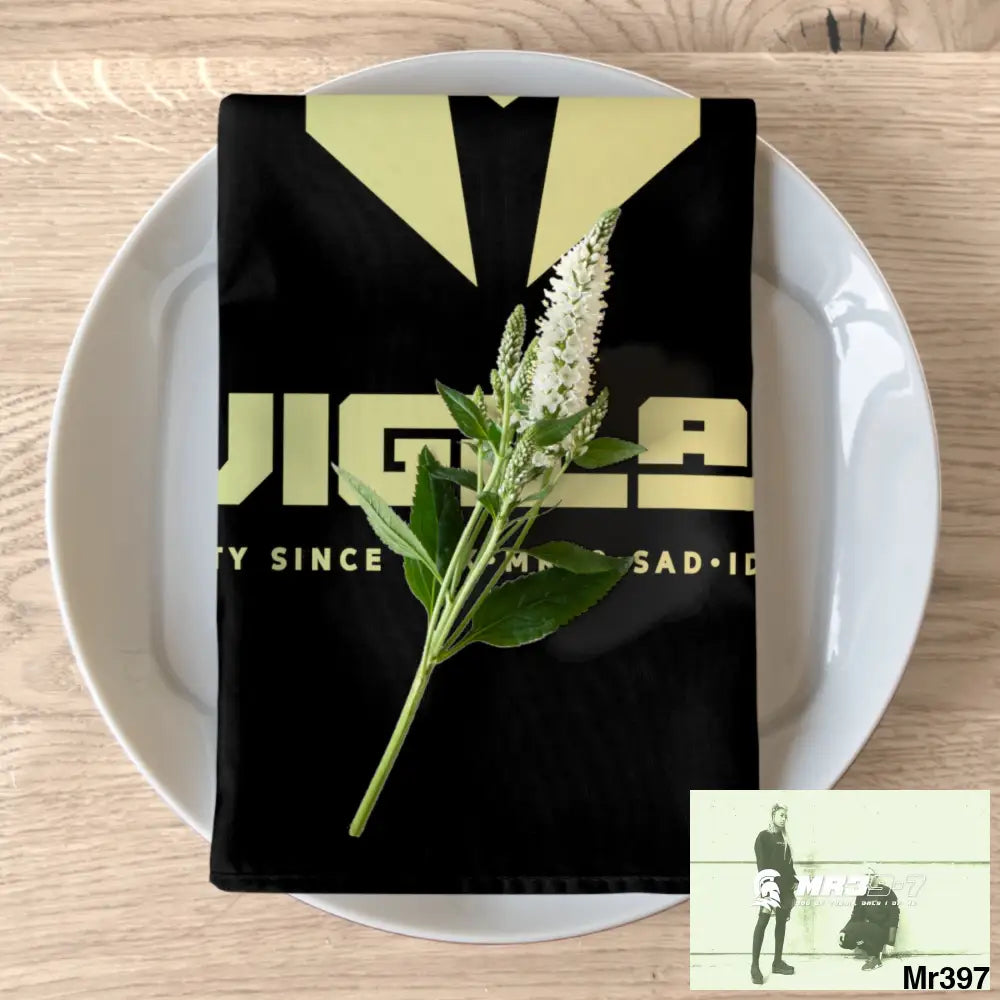 A1-Vigilante Sparta Napkins 4-piece set / White / 19’’ × 19’’ Accessories