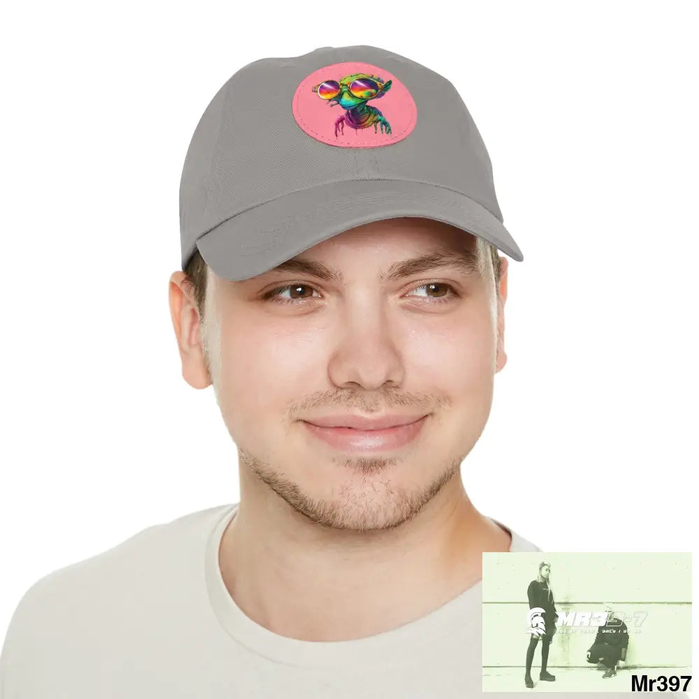 Alien in cool sunglasses Dad Hat with Leather Patch (Round) Hats