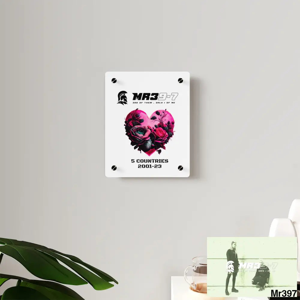MR39-7 5 Countries 2001-23 Heart made of pink roses with black accents Acrylic Wall Art Panels Home Decor