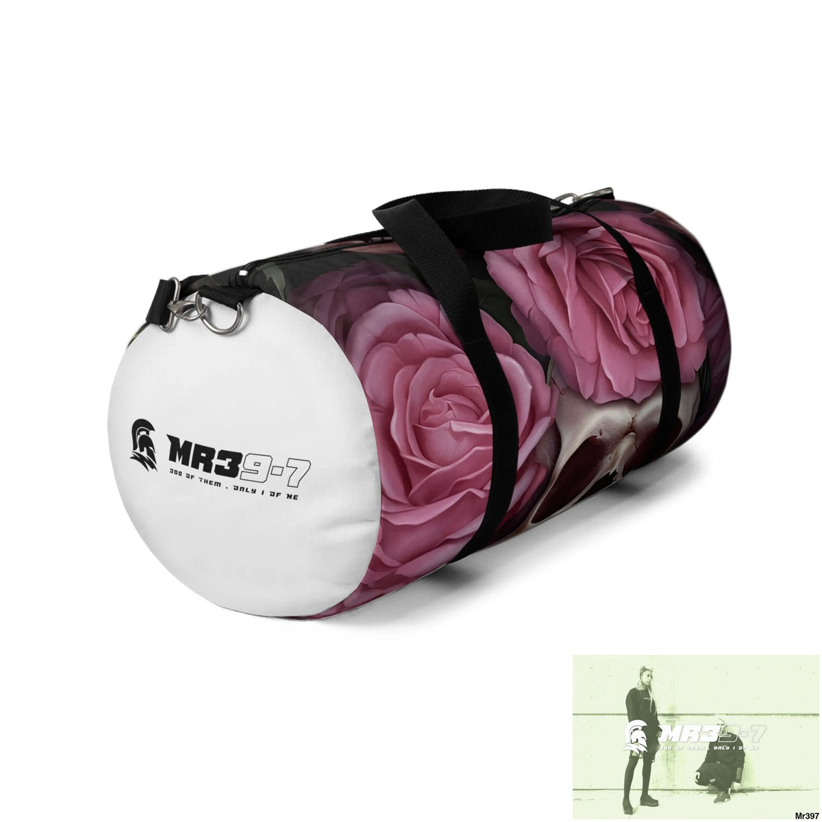 MR39-7 Gothic Skulls & Roses Duffel Bag Bags