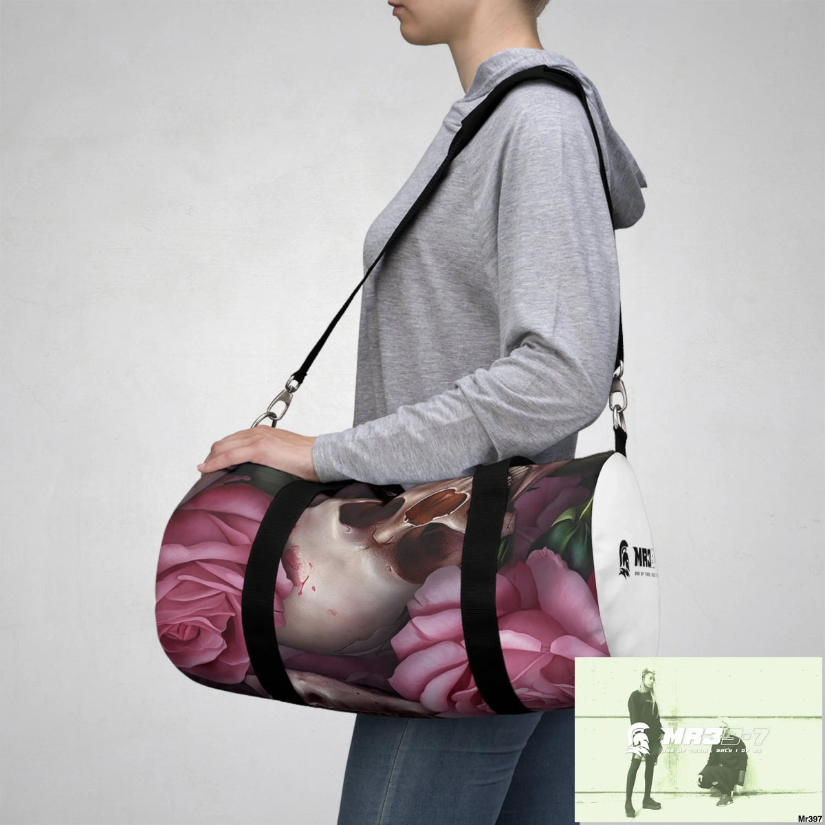 MR39-7 Gothic Skulls & Roses Duffel Bag Bags