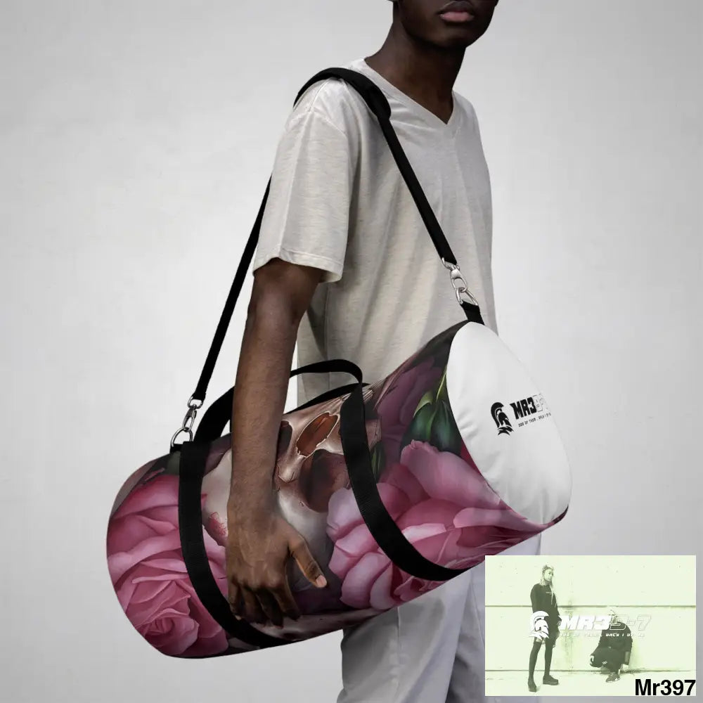 MR39-7 Gothic Skulls & Roses Duffel Bag Bags