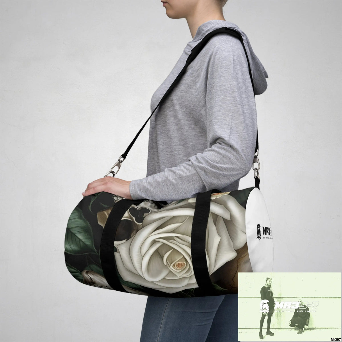 MR39-7 Gothic Skulls & Roses Duffel Bag Bags