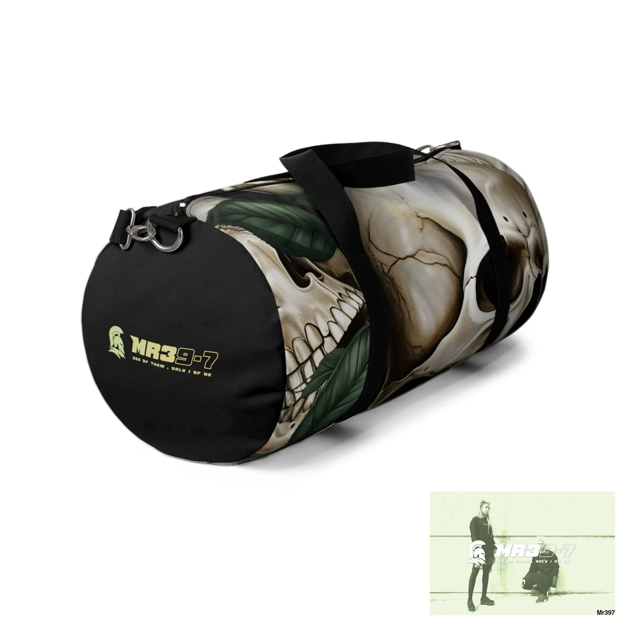MR39-7 Gothic Skulls & Roses Duffel Bag Bags