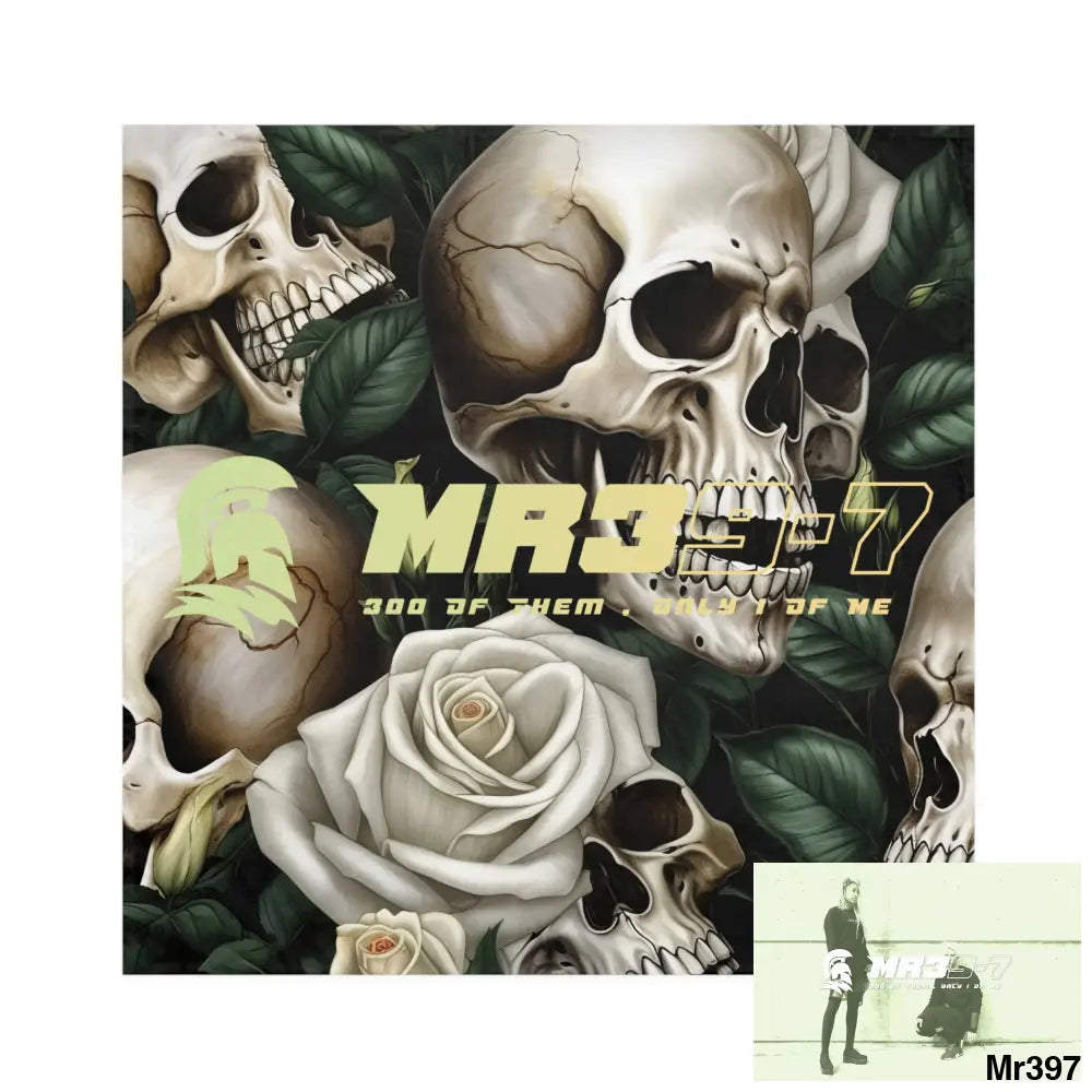 MR39-7 Gothic Skulls & Roses Napkins 4-piece set / White / 19’’ × 19’’ Accessories