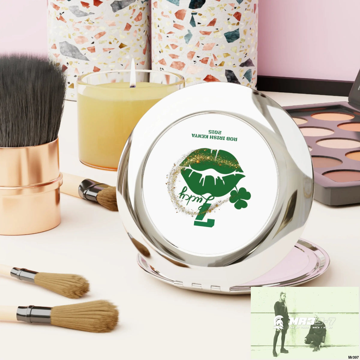Rob Irish 7 2015 Compact Travel Mirror Silver / Glossy / One size Accessories