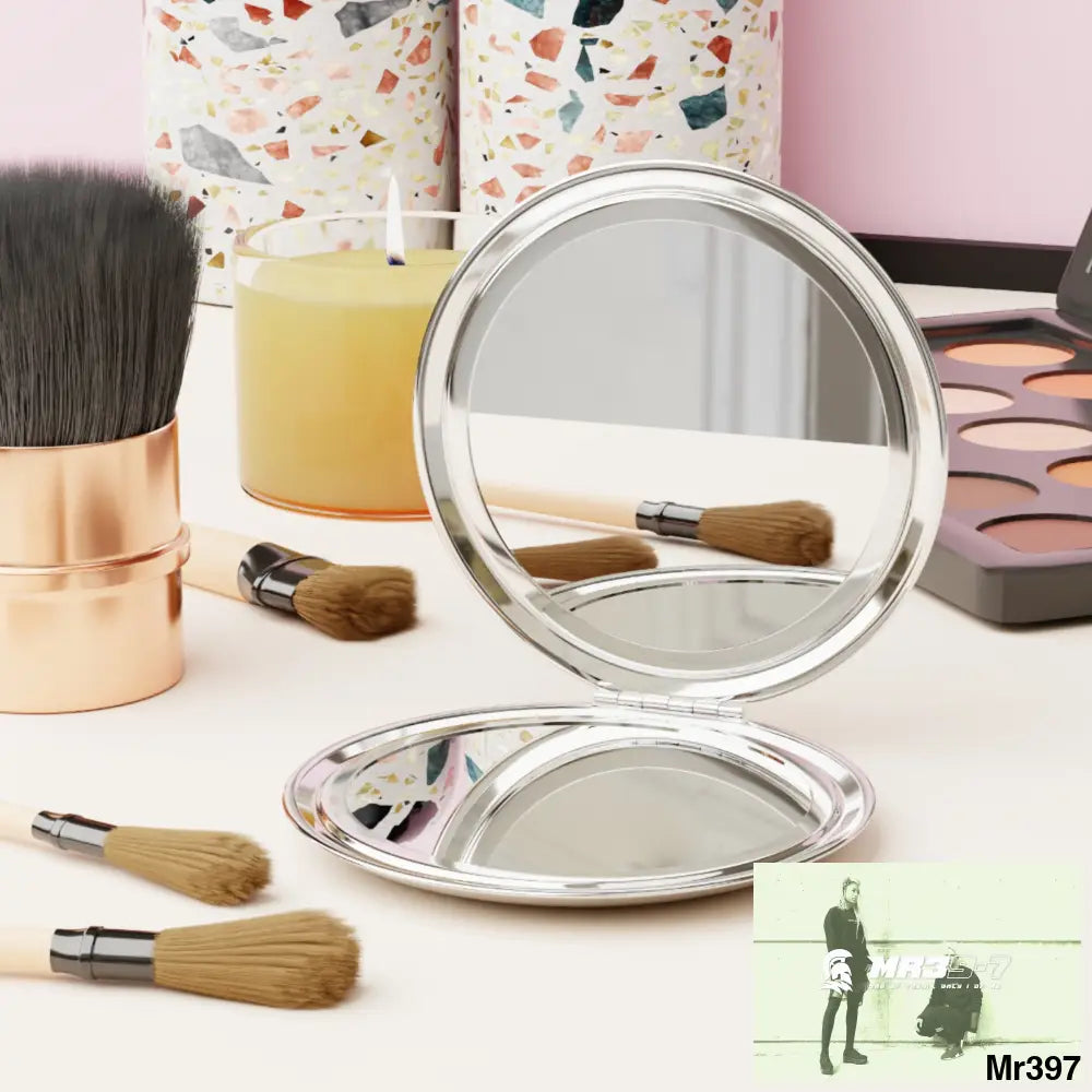 Rob Irish 7 2015 Compact Travel Mirror Silver / Glossy / One size Accessories