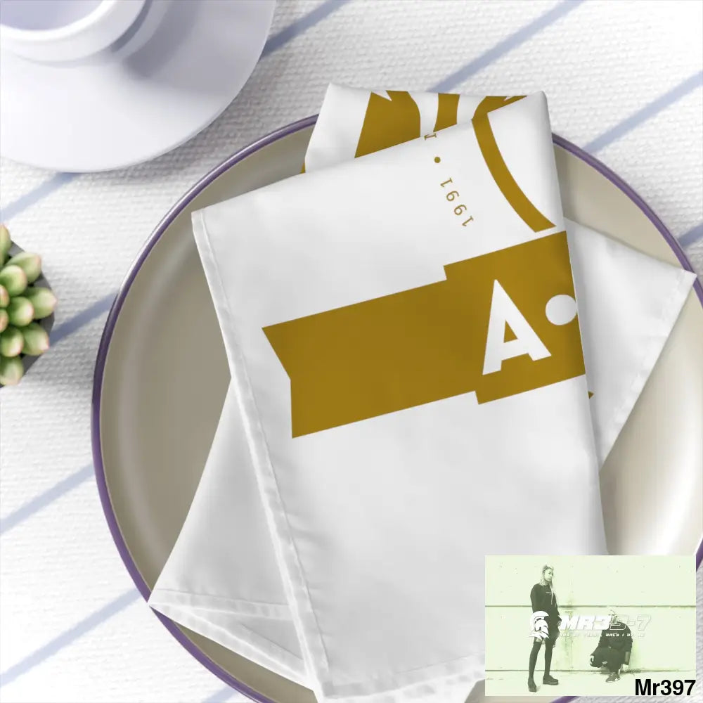 A Who Dares Wins ID RSF Napkins 4-piece set / White / 19’’ × 19’’ Accessories