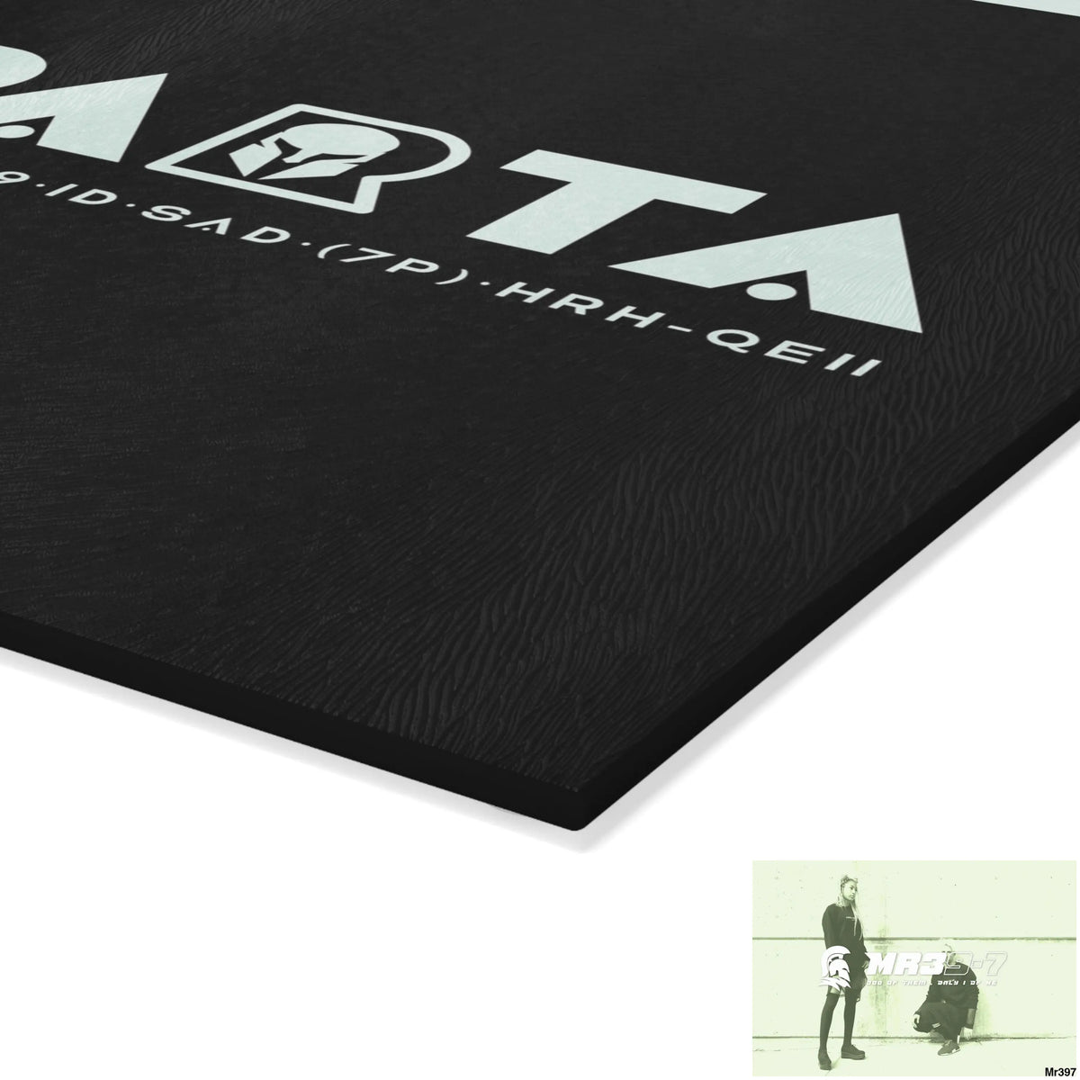 A1- Sparta Glass Cutting Board Home Decor