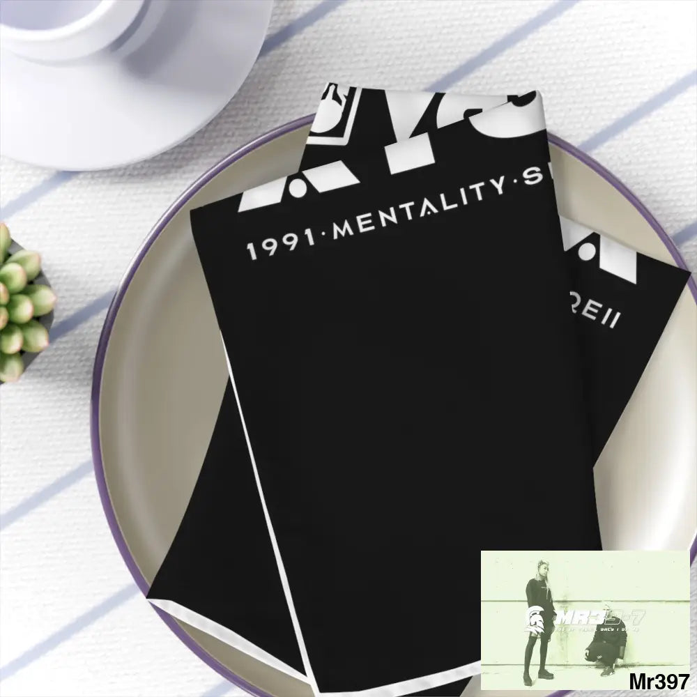 A1-Sparta Gothic Skulls & Roses Napkins 4-piece set / White / 19’’ × 19’’ Accessories