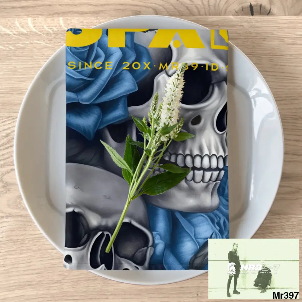 A1-Sparta Gothic Skulls & Roses Napkins 4-piece set / White / 19’’ × 19’’ Accessories