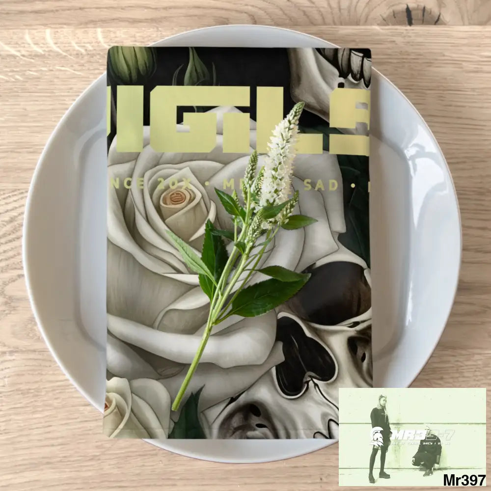 A1- Vigilante Gothic Skulls & Roses Napkins 4-piece set / White / 19’’ × 19’’ Accessories
