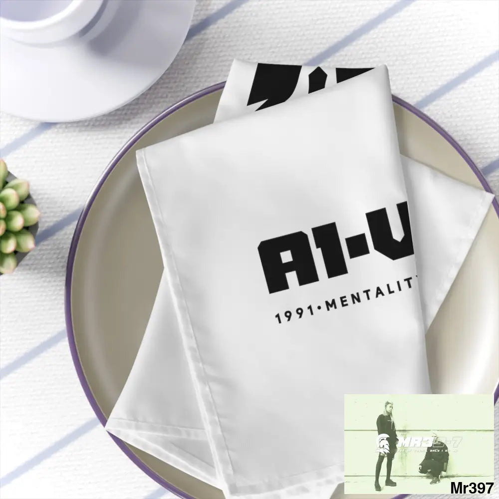 A1-Vigilante Sparta Gothic Skulls & Roses Napkins 4-piece set / White / 19’’ × 19’’ Accessories