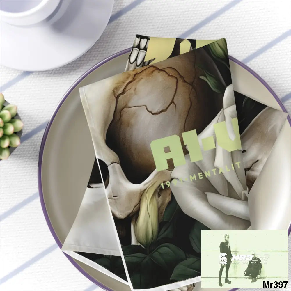 A1- Vigilante Sparta Gothic Skulls & Roses Napkins 4-piece set / White / 19’’ × 19’’ Accessories