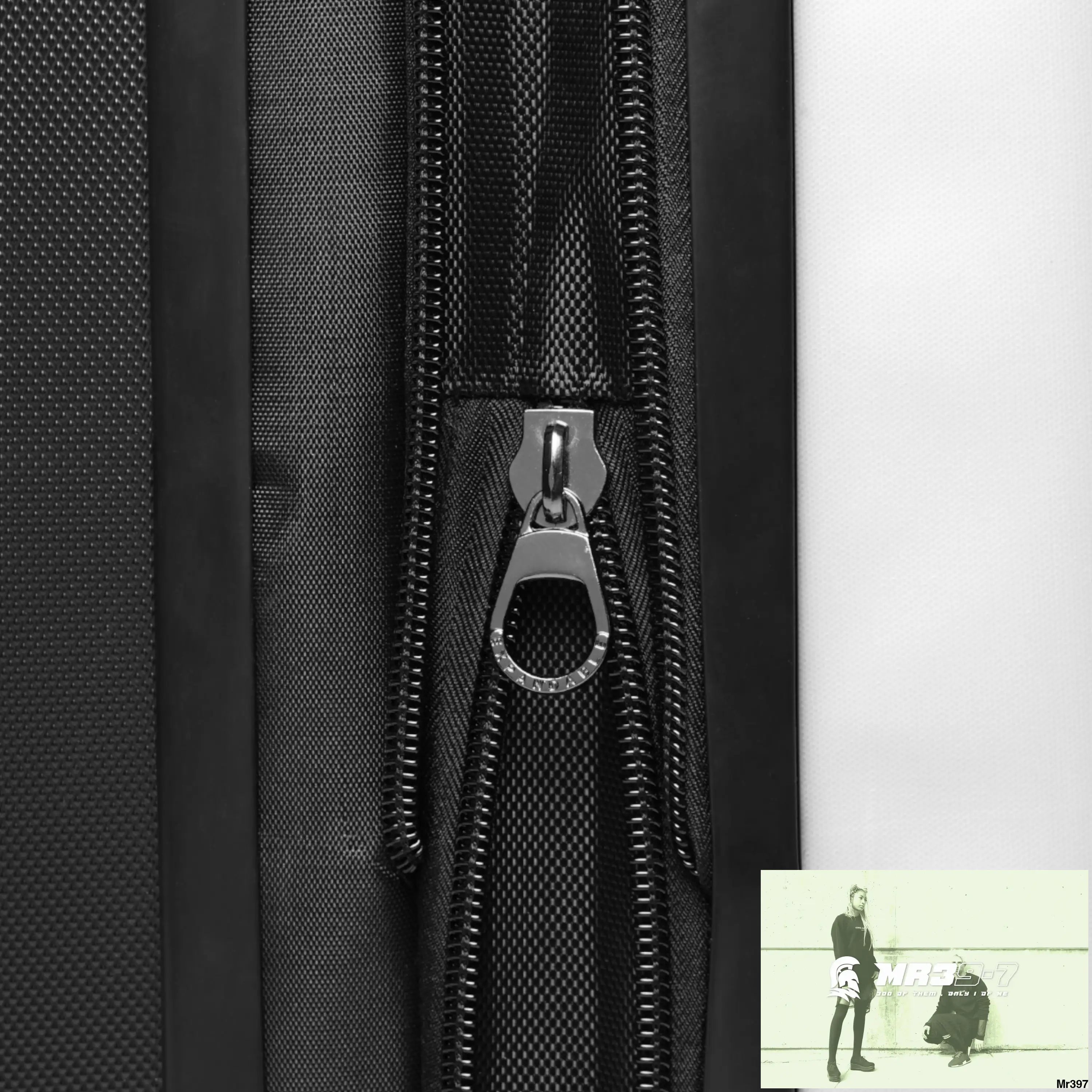 A1- Vigilante Suitcase Bags