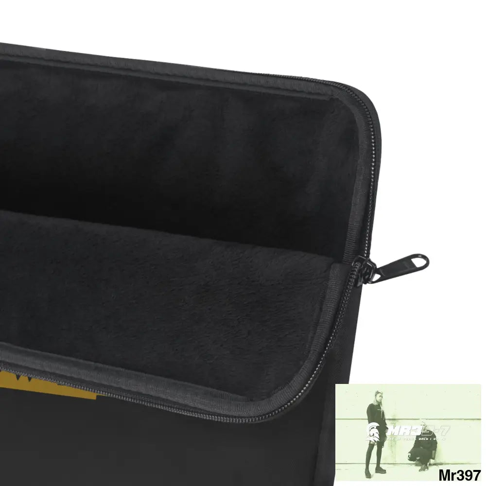 A1 Who Dares Wins ID Laptop Sleeve 13’’ Laptop Sleeve