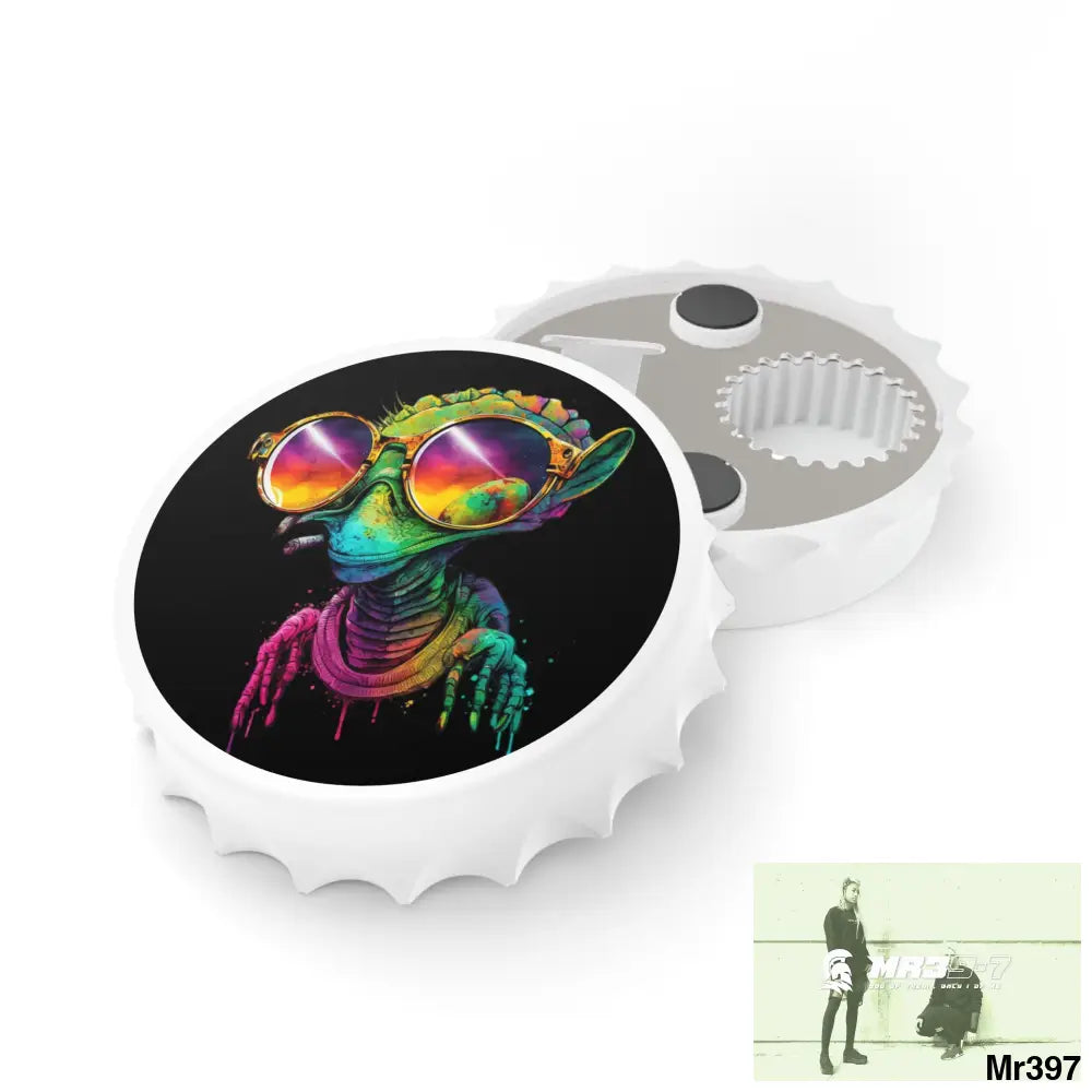 Cool Alien in sunglasses Magnetic Bottle Opener. One size / White Accessories