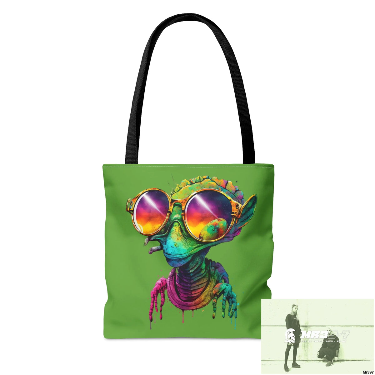 Green frog & Cool alien in shades Tote Bag (AOP) Bags