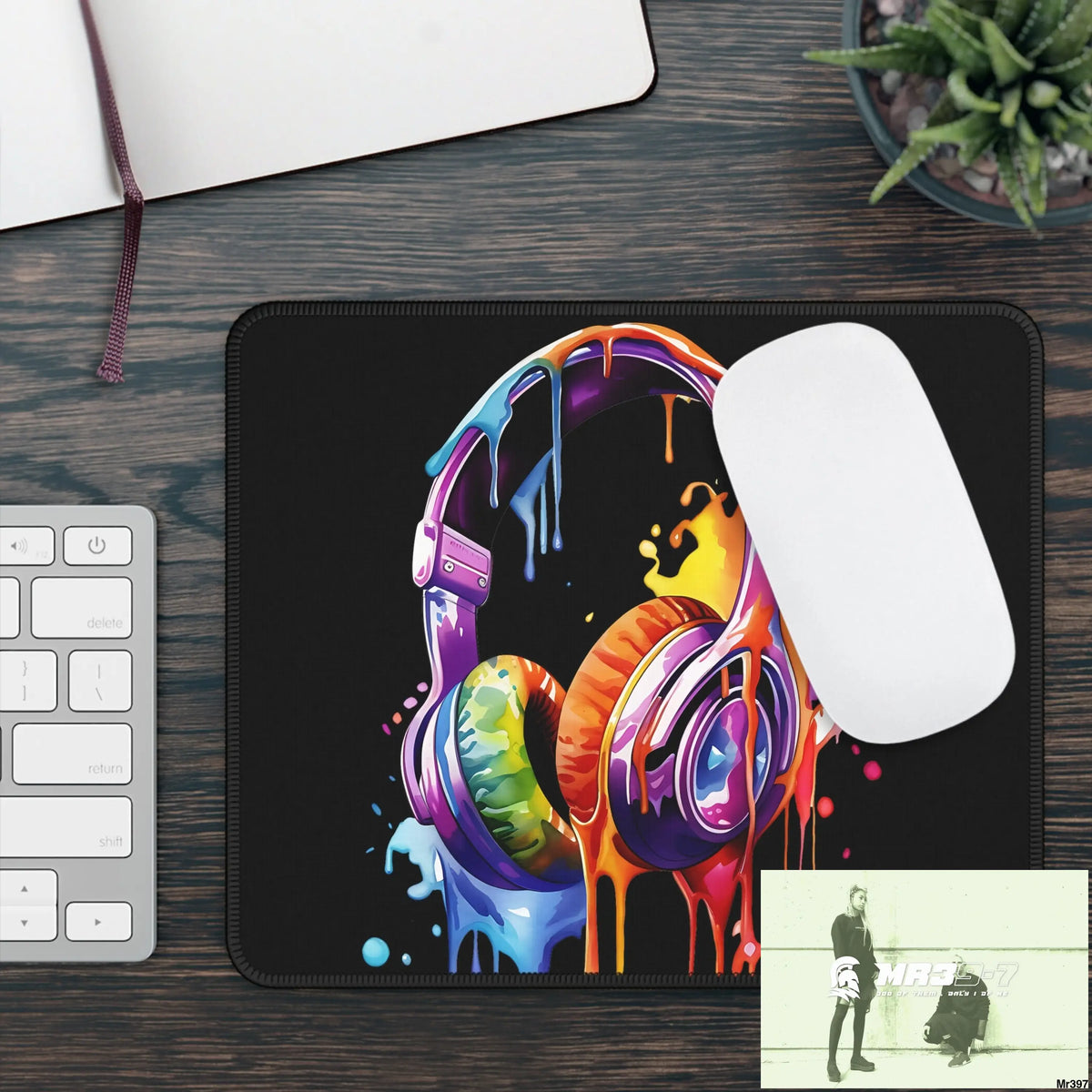 Melting headphones art Gaming Mouse Pad Rectangle / 9’’ × 7’’ Home Decor