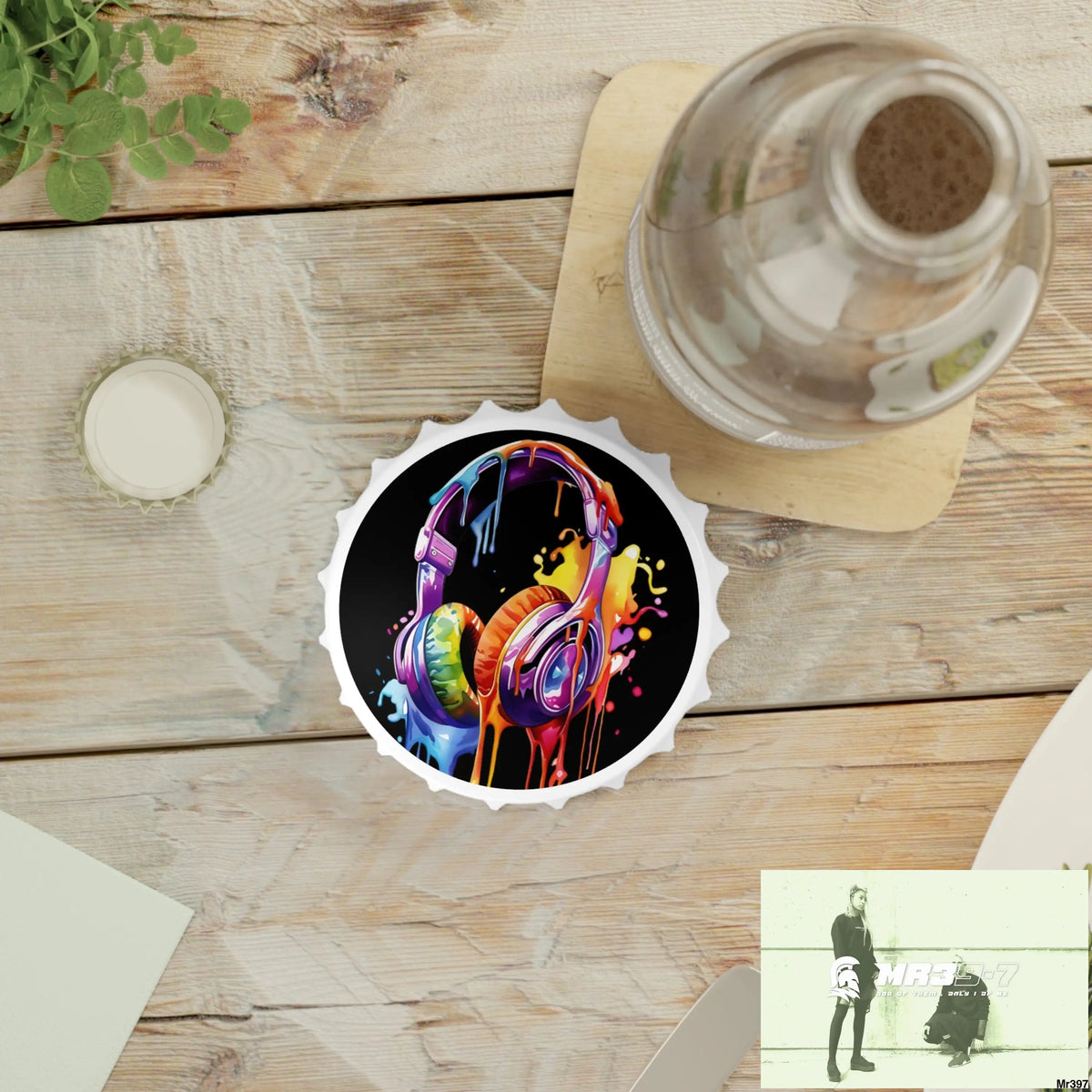 Melting headphones Magnetic Bottle Opener One size / White Accessories