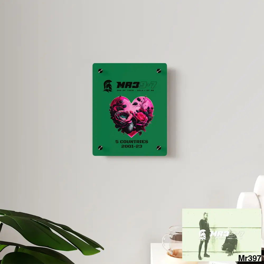 MR39-7 5 Countries 2001-23 Heart made of pink roses with black accents Acrylic Wall Art Panels Home Decor