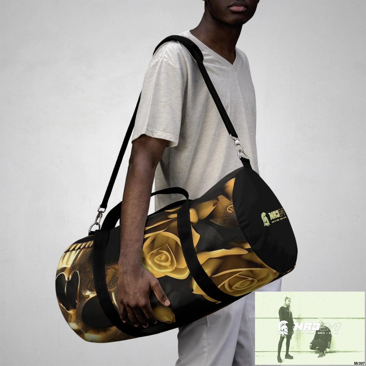 MR39-7 Gothic Skulls & Roses Duffel Bag Bags