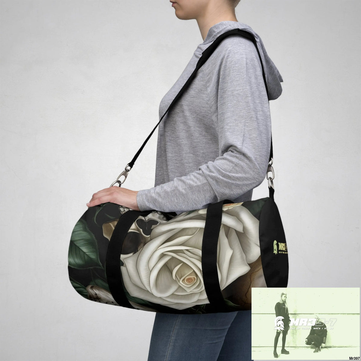 MR39-7 Gothic Skulls & Roses Duffel Bag Bags