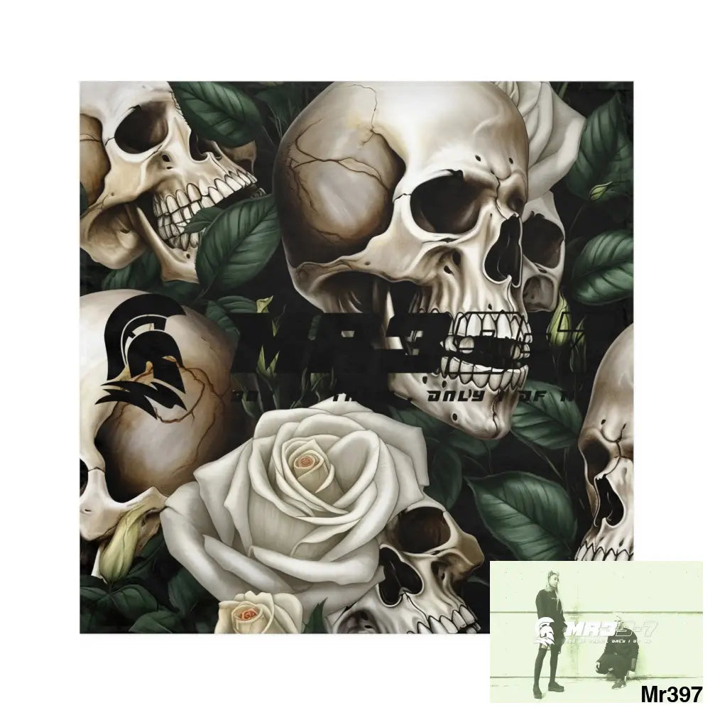 MR39-7 Gothic Skulls & Roses Napkins 4-piece set / White / 19’’ × 19’’ Accessories