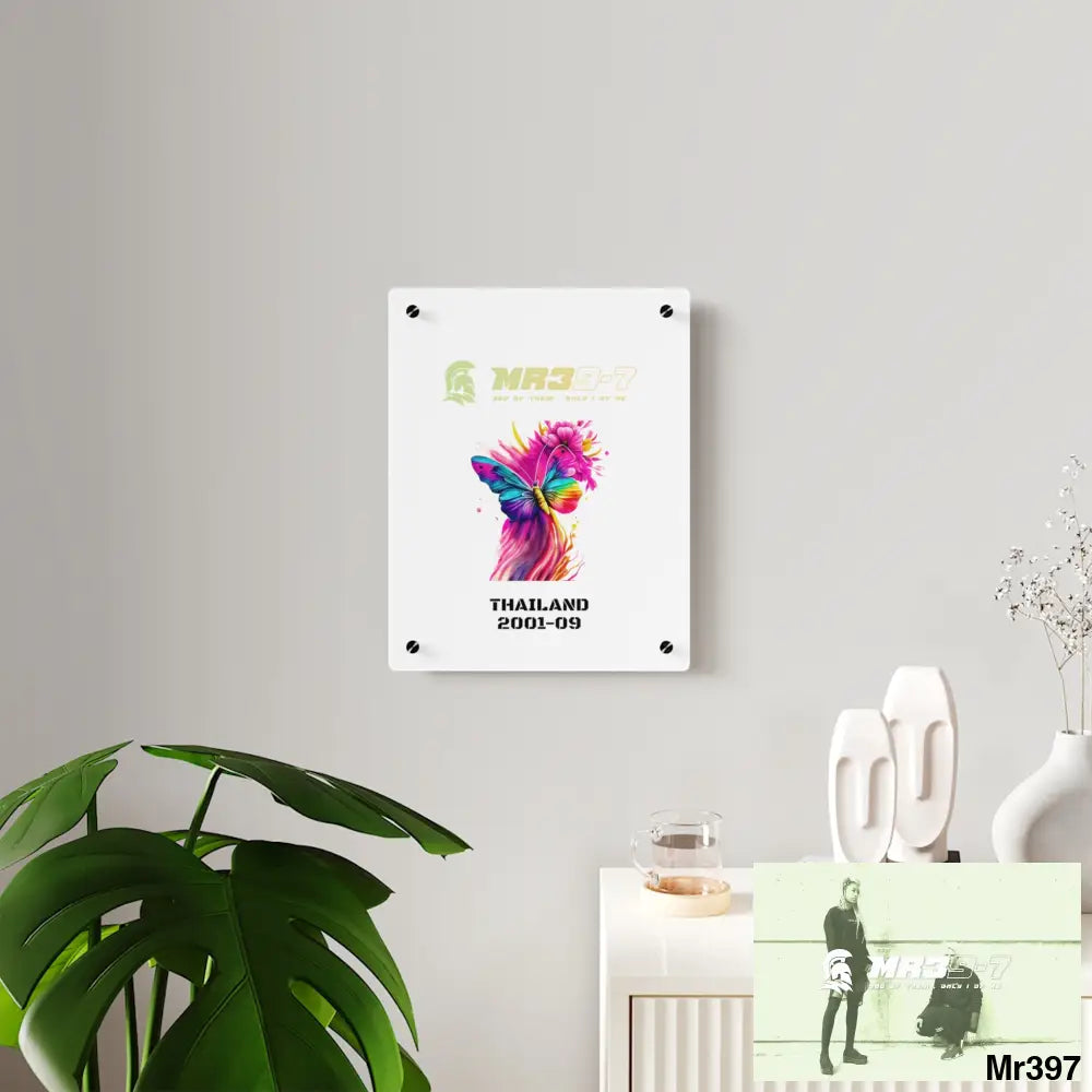 MR39-7 Thailand 2001--09 Colourful Butterfly in Mid-Flight Acrylic Wall Art Panels Home Decor