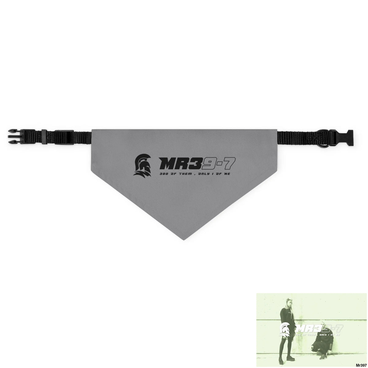 MR39 Pet Bandana Collar M Pets
