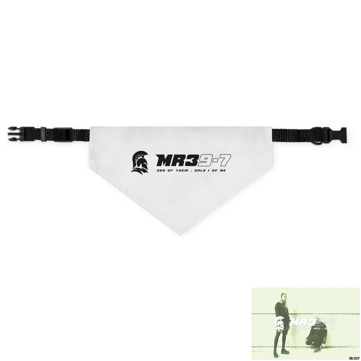 MR39 Pet Bandana Collar M Pets