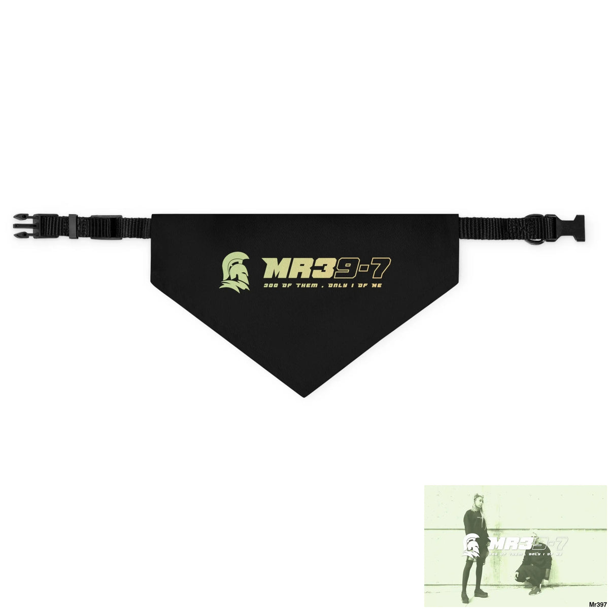MR39 Pet Bandana Collar M Pets
