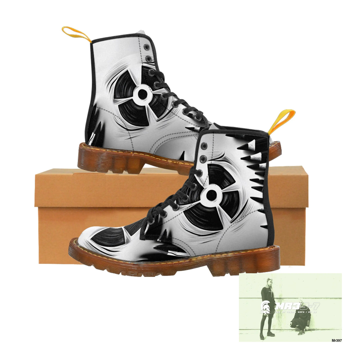 North Africa and UK Blasts from the past Mens Canvas Boots US 7 / Brown sole Shoes