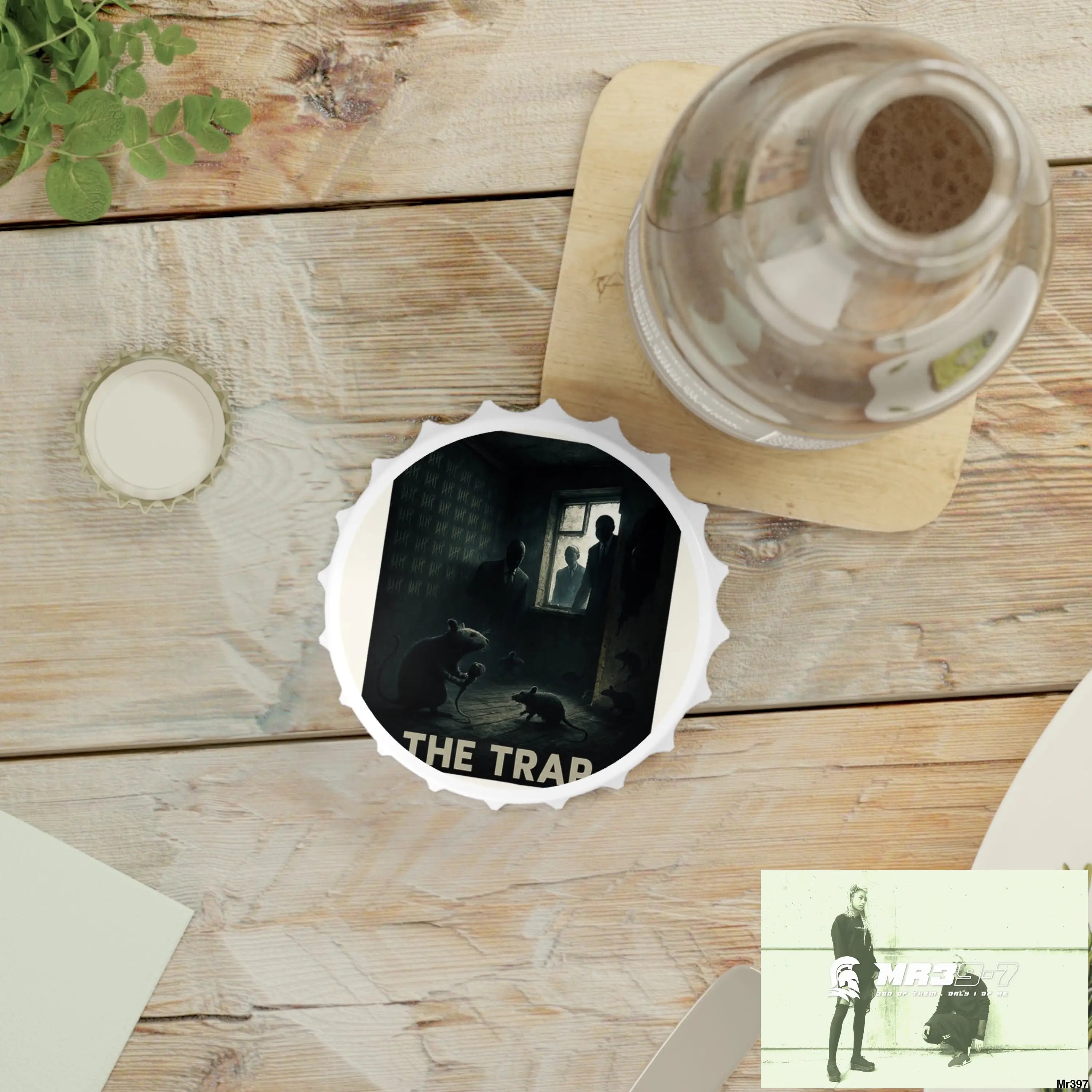 THE TRAP DEATH FLAT 2628 DAYS COVERT FAILURES LTD EDITION NO 6 Magnetic Bottle Opener One size / White Accessories
